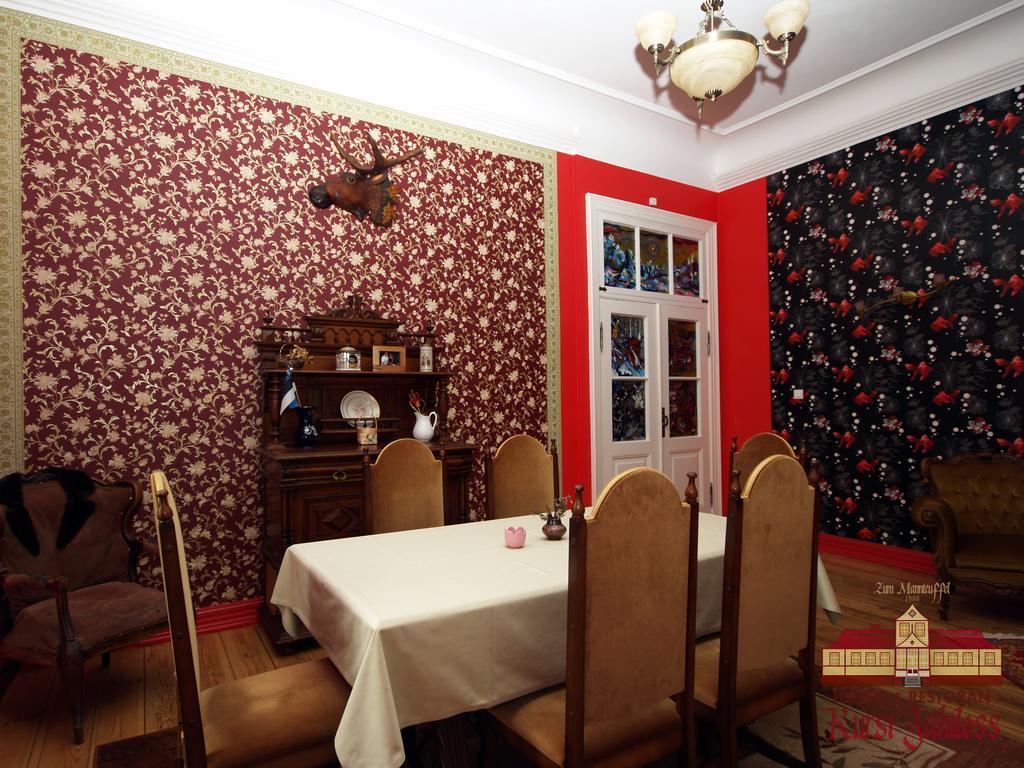Kursi Hunting Manor Hotel Puurmani ภายนอก รูปภาพ
